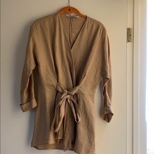Linen jacket or top by Zara.
